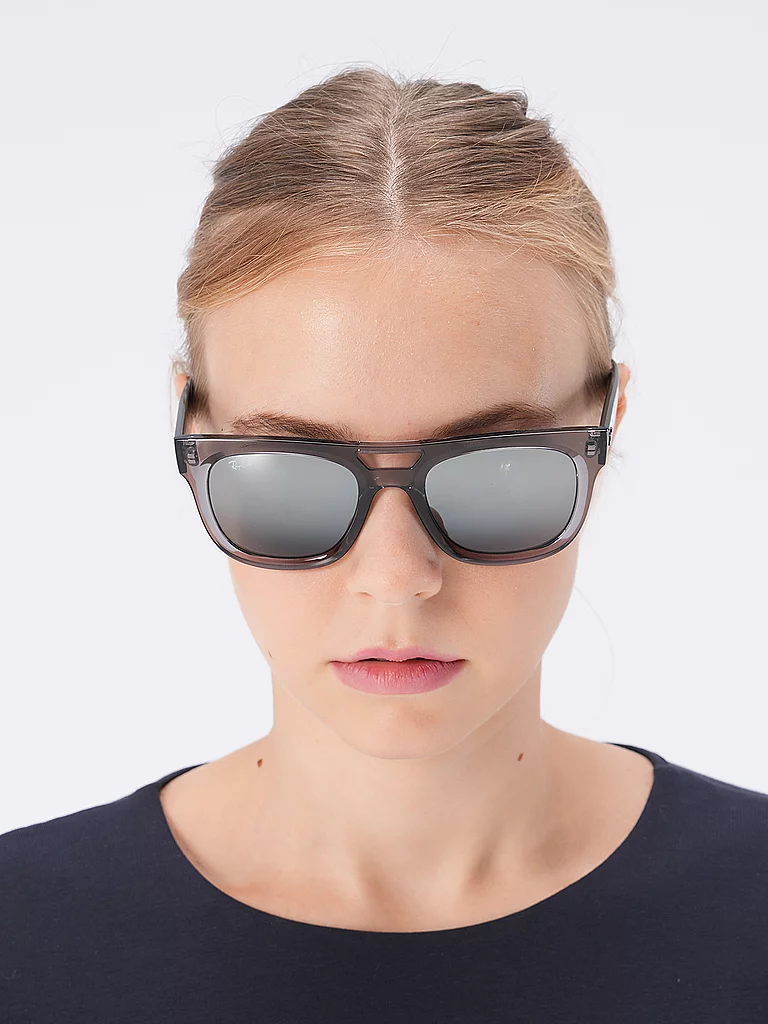 Ray-Ban 0RB4426/54 Sunglasses Black Baby 2